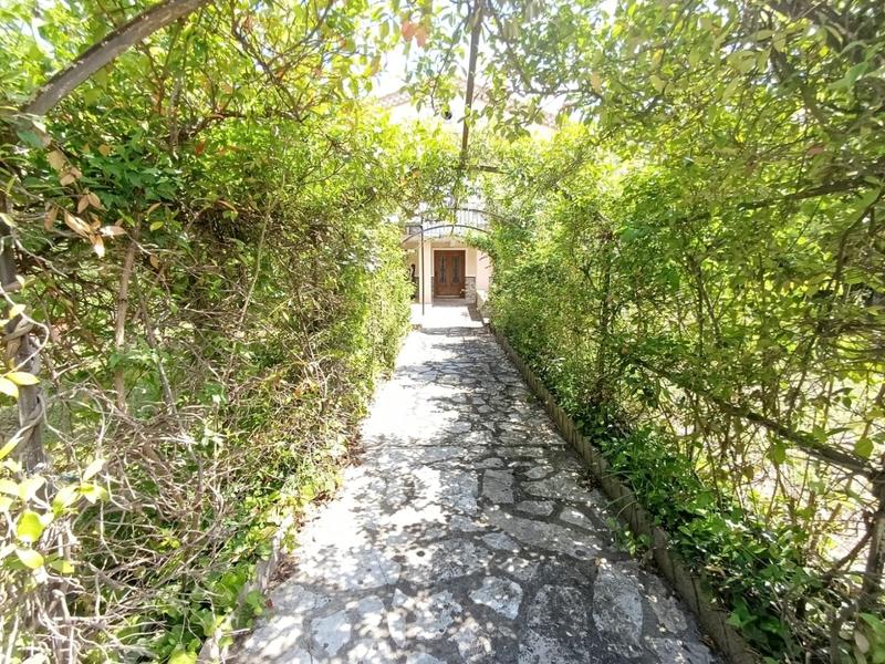 Maison - 170 m² - 7 pièces