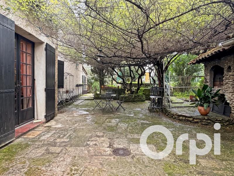 Maison - 170 m² - 7 pièces