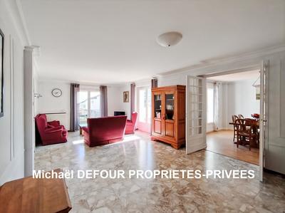 Maison - 186 m² - 7 pièces