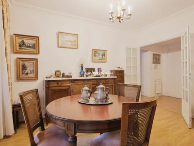 Appartement - 83 m² - 3 pièces