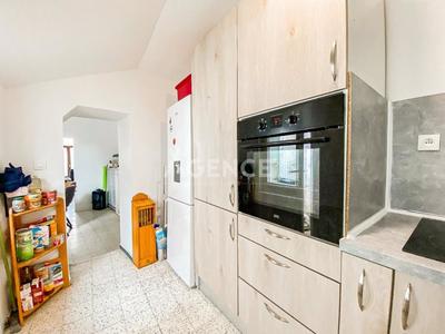 Maison - 94 m² - 4 pièces