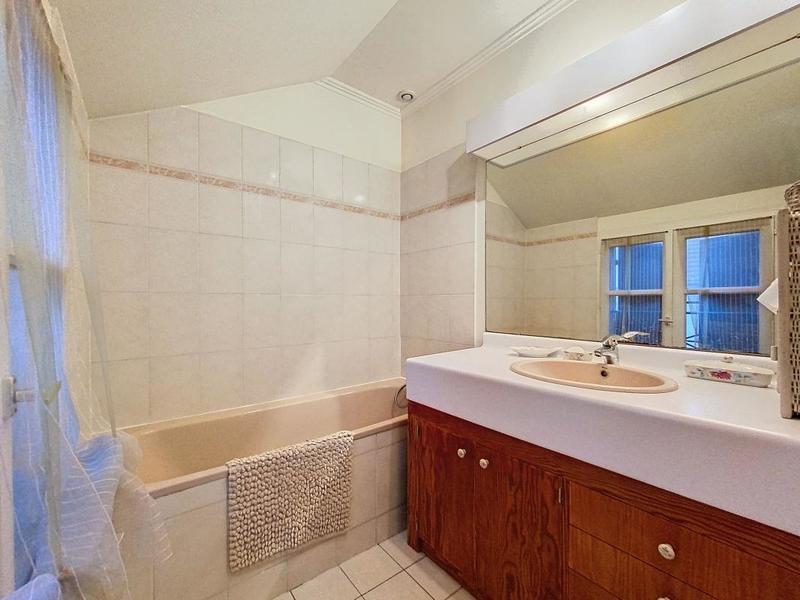 Maison - 135 m² - 5 pièces