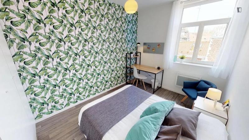 Chambre - 11 m² - 4 pièces