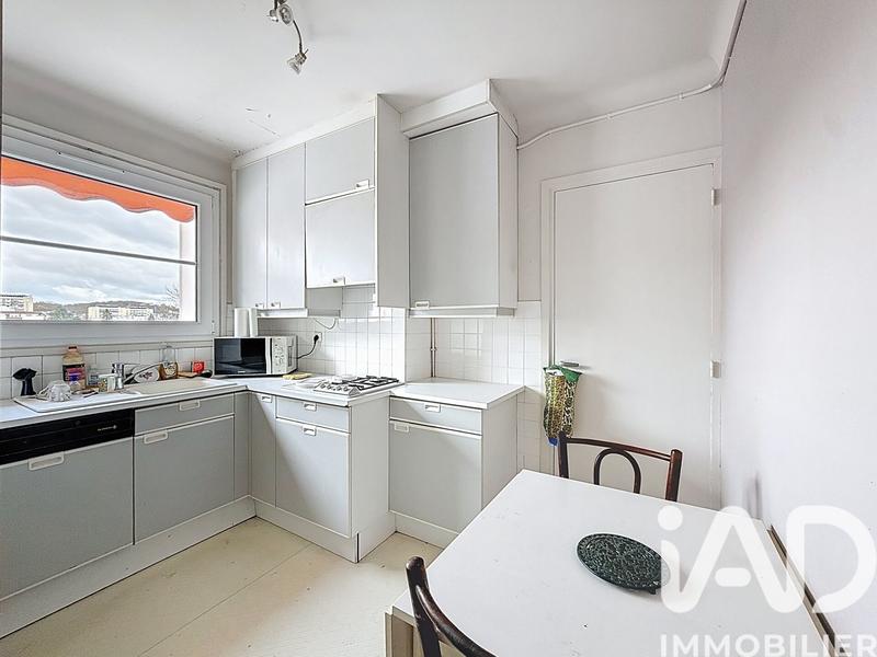 Appartement - 80 m² - 4 pièces