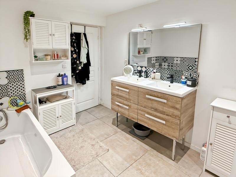 Maison - 138 m² - 6 pièces