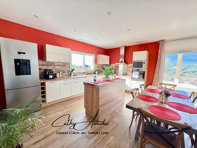 Villa - 131 m² - 5 pièces