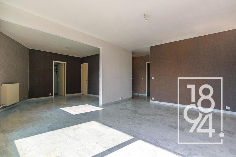 Appartement - 79 m² - 3 pièces