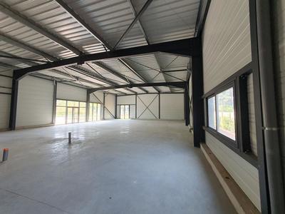 Local commercial - 440 m²