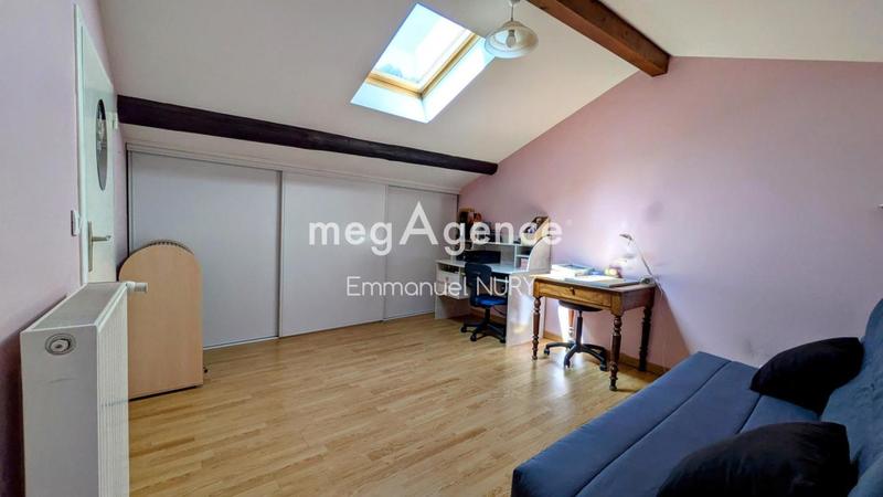 Maison - 111 m² - 4 pièces