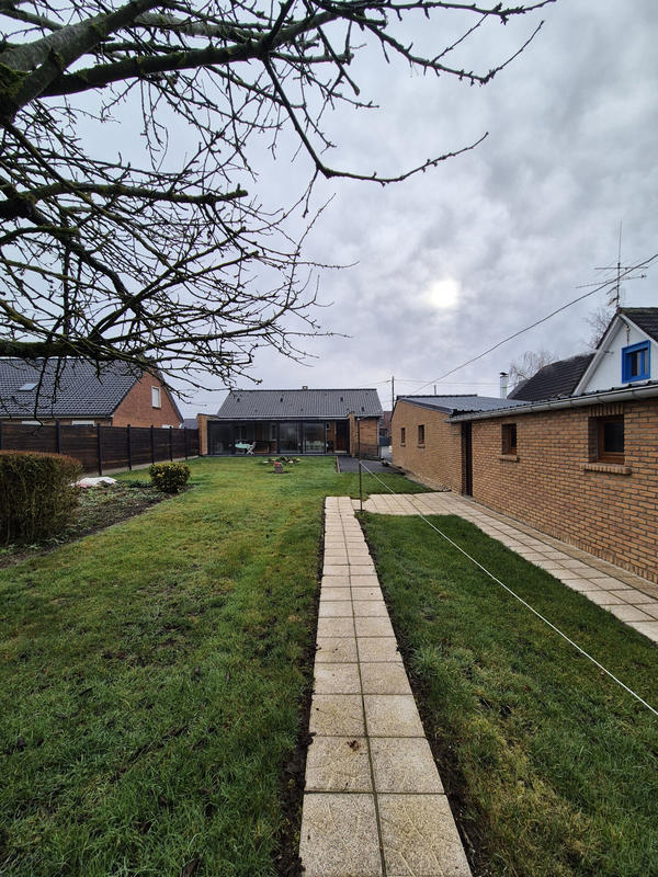 Maison - 82 m² - 5 pièces