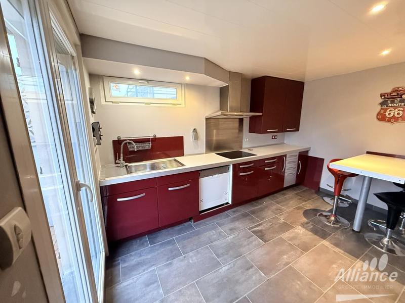 Maison - 120 m² - 6 pièces