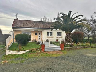Maison - 75 m² - 5 pièces