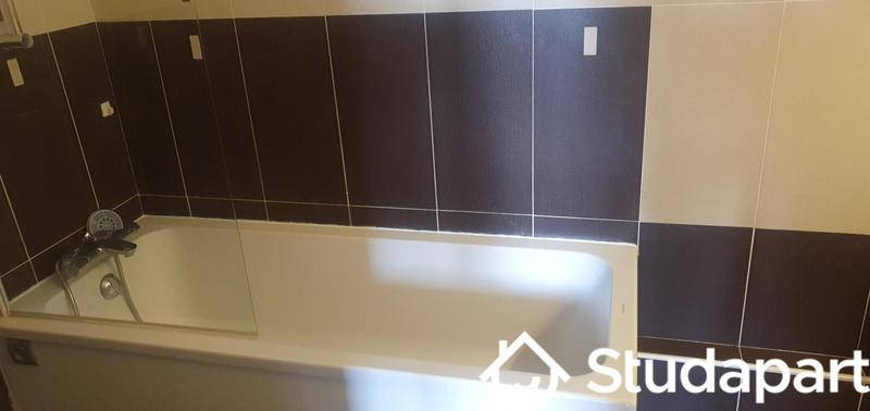 Chambre - 12 m² - 1 pièce