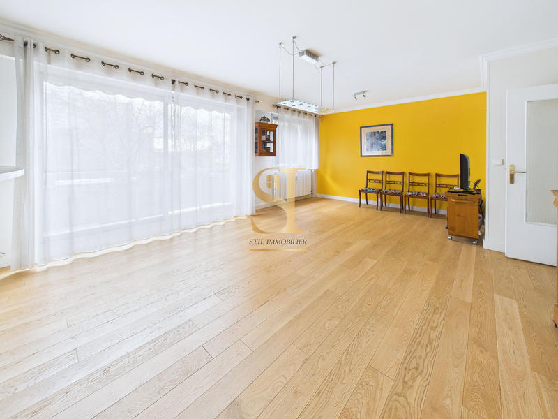 Appartement - 82 m² - 4 pièces