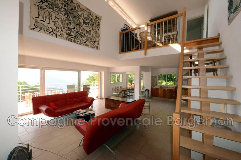 Villa - 180 m² - 7 pièces