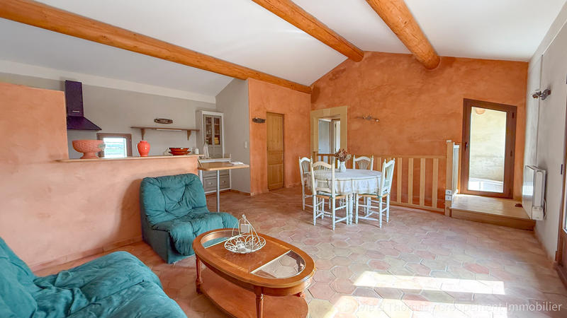 Mas - 264 m² - 8 pièces