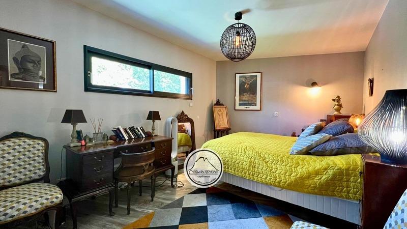 Maison - 212 m² - 6 pièces