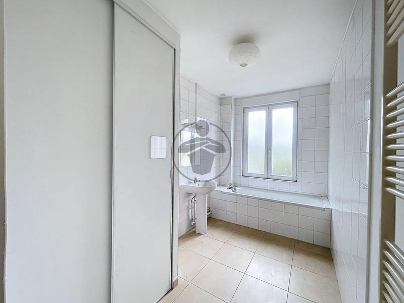 Maison - 148 m² - 6 pièces