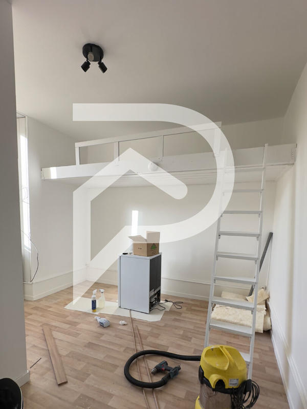 Immeuble - 97 m² - 4 pièces