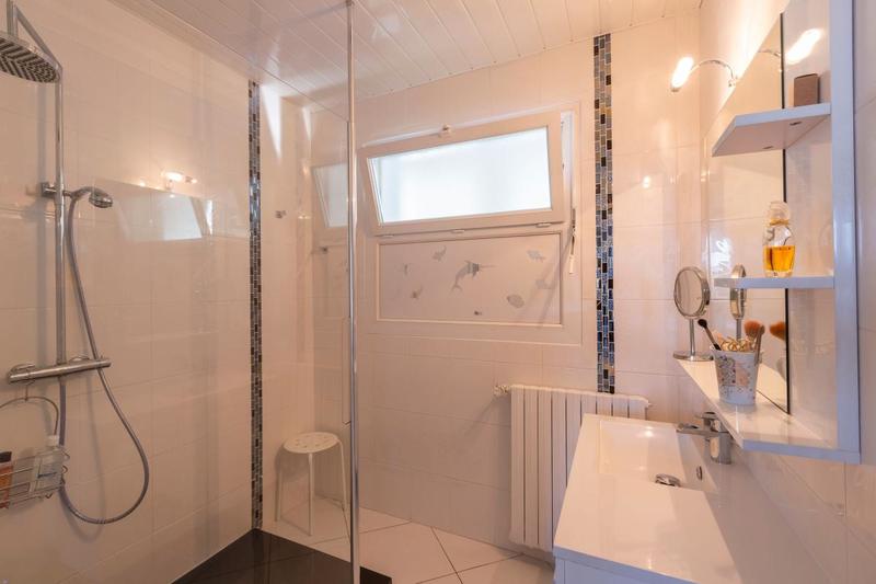 Maison - 269 m² - 8 pièces