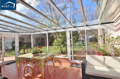 Villa - 151 m² - 6 pièces