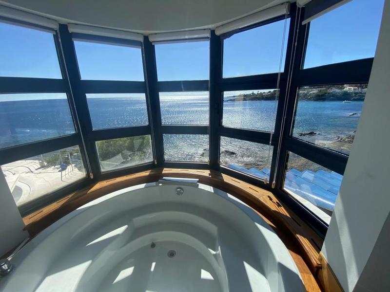 Villa - 240 m² - 8 pièces