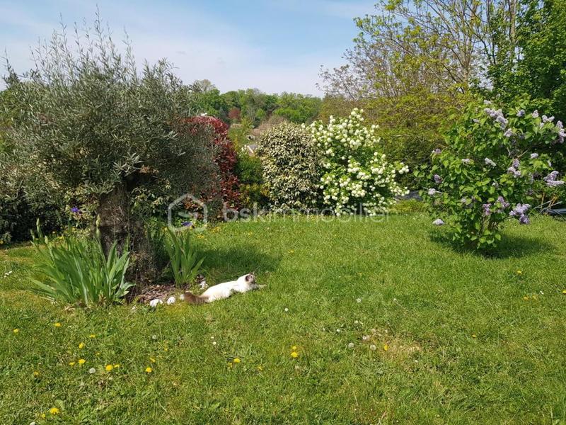 Maison traditionnelle - 152 m² - 6 pièces