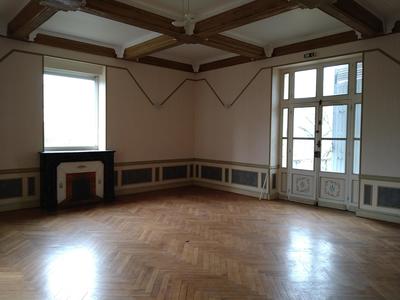 Château - 570 m² - 20 pièces