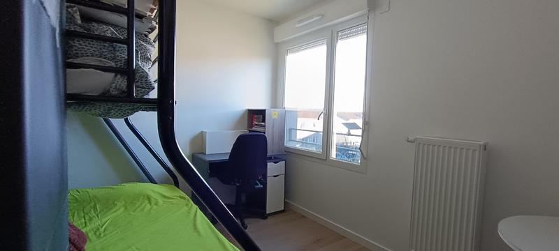 Appartement - 84 m² - 4 pièces