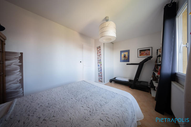 Villa - 137 m² - 5 pièces