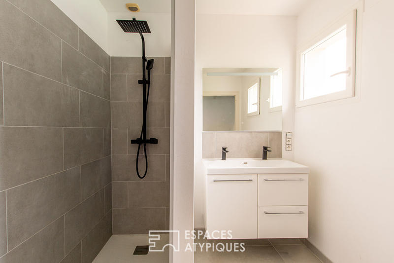 Maison - 276 m² - 8 pièces