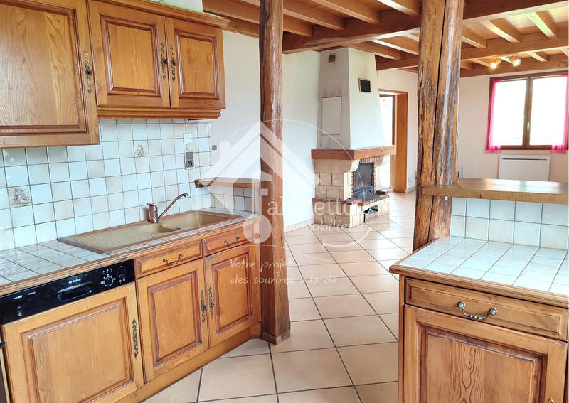 Maison - 200 m² - 7 pièces