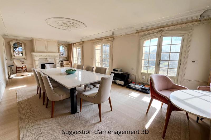 Propriété - 261 m² - 6 pièces