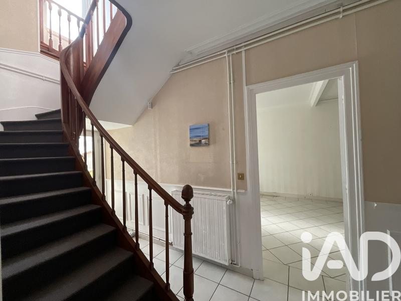 Maison - 188 m² - 7 pièces