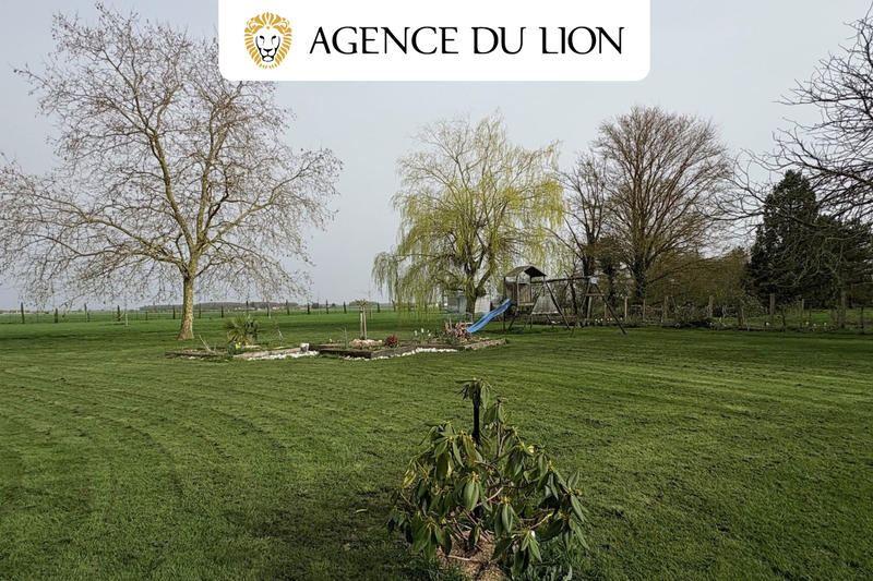 Maison - 201 m² - 9 pièces