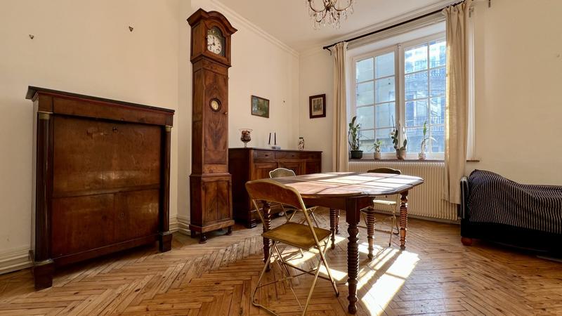 Appartement - 86 m² - 2 pièces