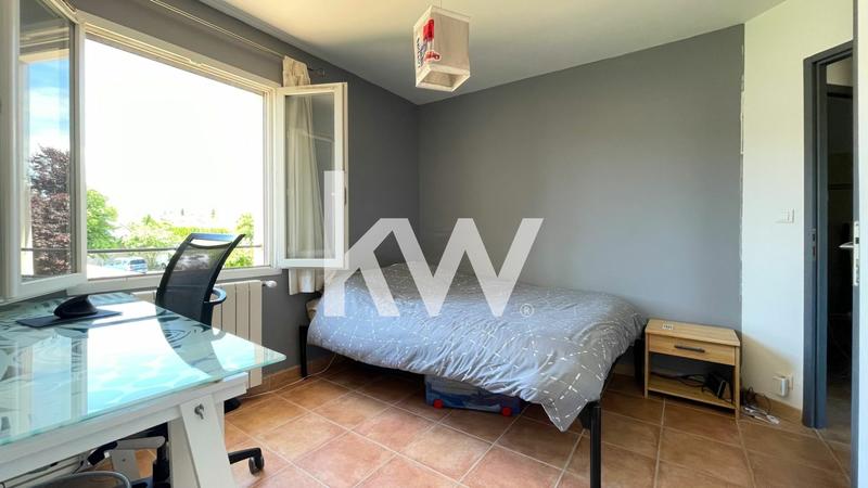 Maison - 118 m² - 5 pièces