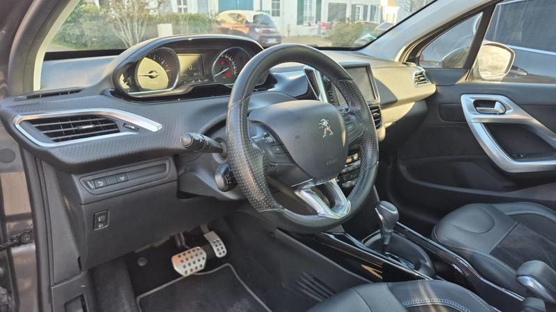 Peugeot 2008 1.2 PureTech 130 Eat6 Crossway