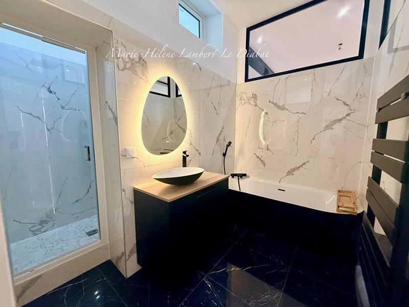 Appartement - 109 m² - 4 pièces