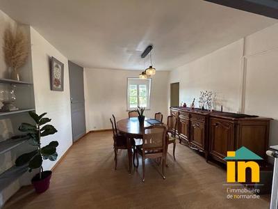 Appartement - 86 m² - 5 pièces