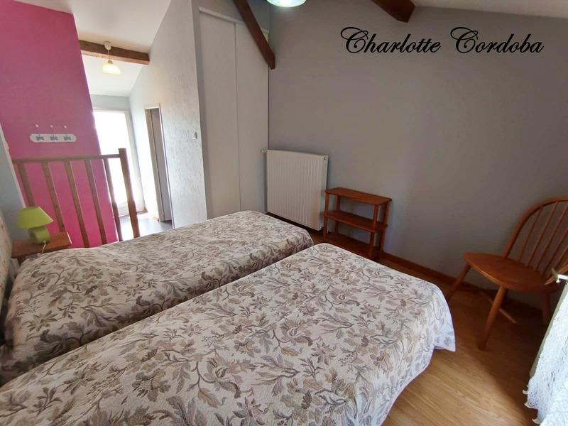 Propriété - 404 m² - 20 pièces