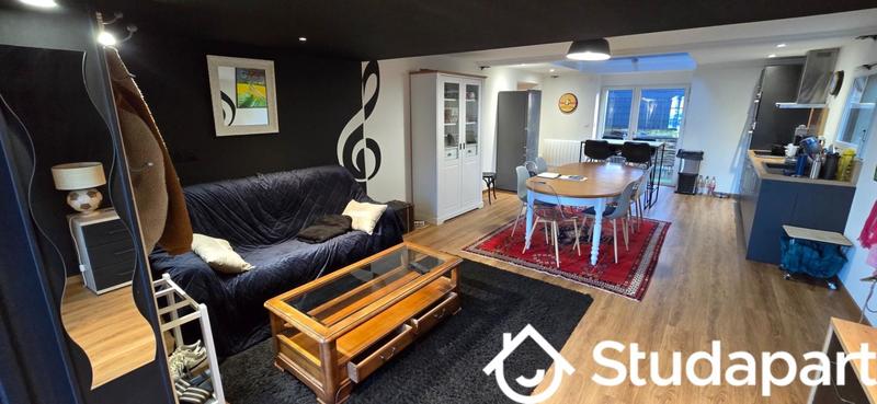 Chambre - 13 m² - 1 pièce