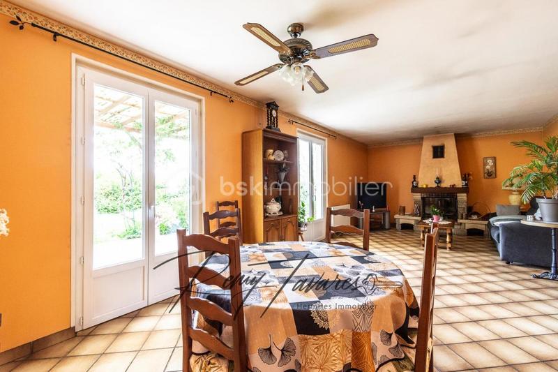 Pavillon - 90 m² - 5 pièces