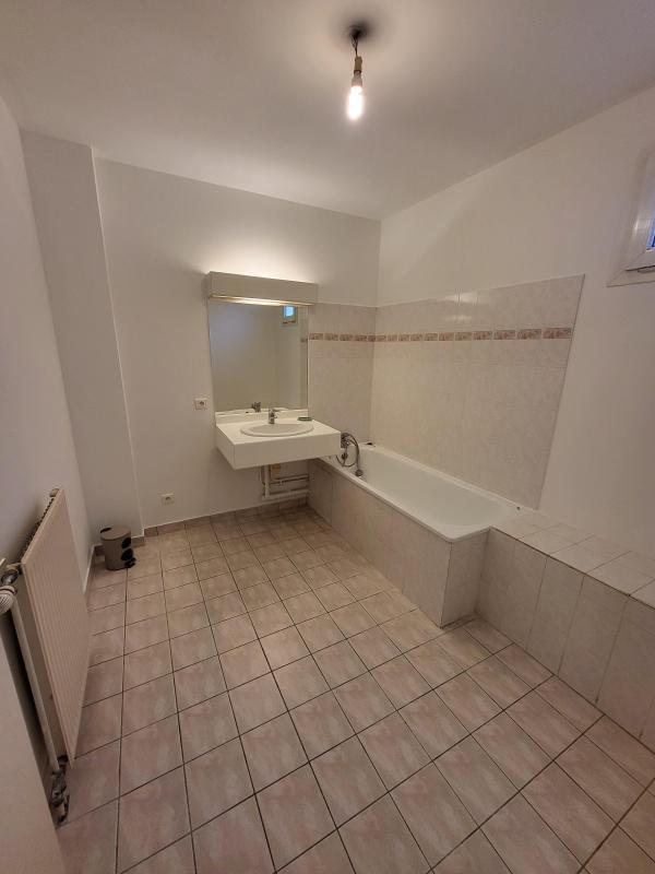 Maison de bourg - 95 m² - 4 pièces