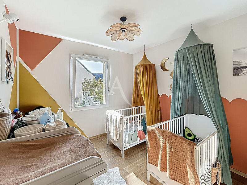 Maison - 109 m² - 6 pièces