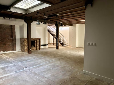 Appartement - 181 m² - 6 pièces