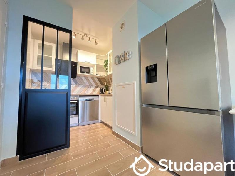 Chambre - 10 m² - 1 pièce