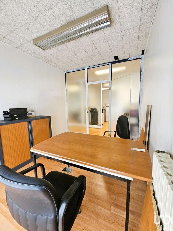 Local commercial - 249 m² - 3 pièces