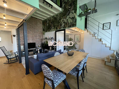 Appartement - 82 m² - 4 pièces