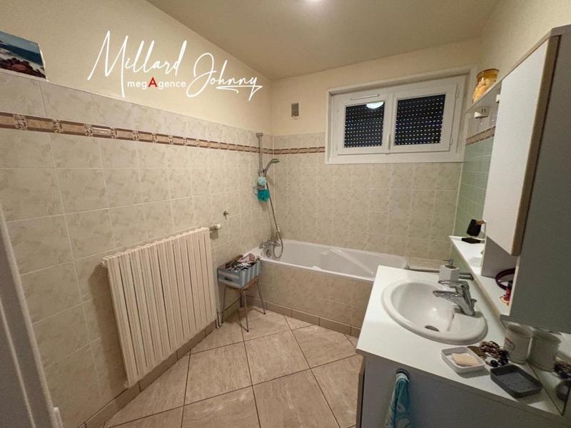 Maison - 140 m² - 5 pièces